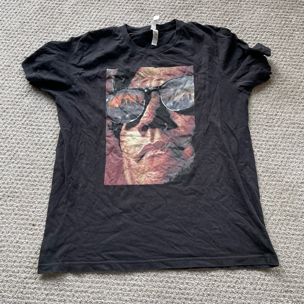 Men’s graphic Tshirt